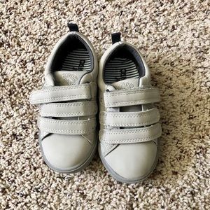 Oshkosh brand new shoes